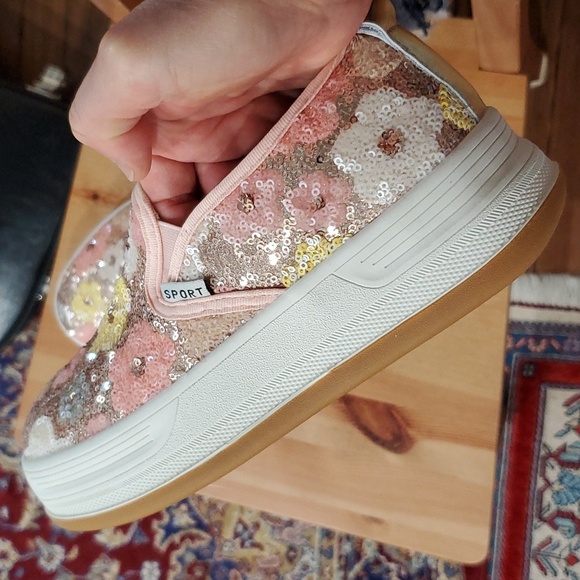 Sequin Sneakers - Picture 9 of 16